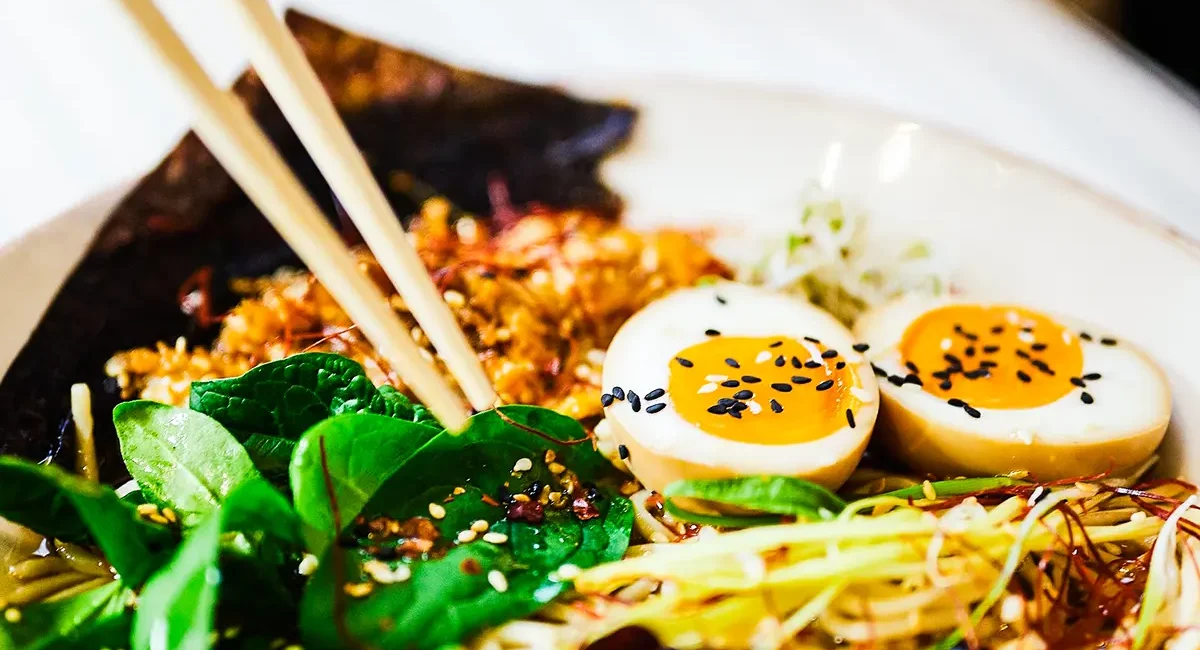 Genussreise Gruppenreise Asien Ramen Suppe