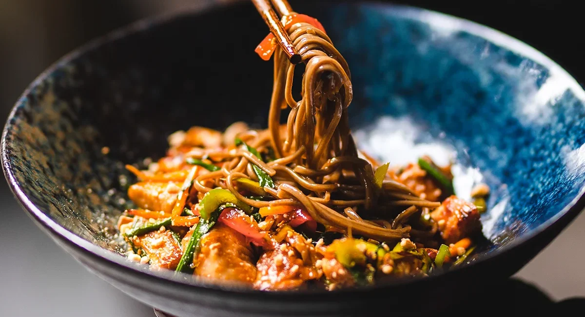 Traditionell chinesisches Reis-Nudel Gericht
