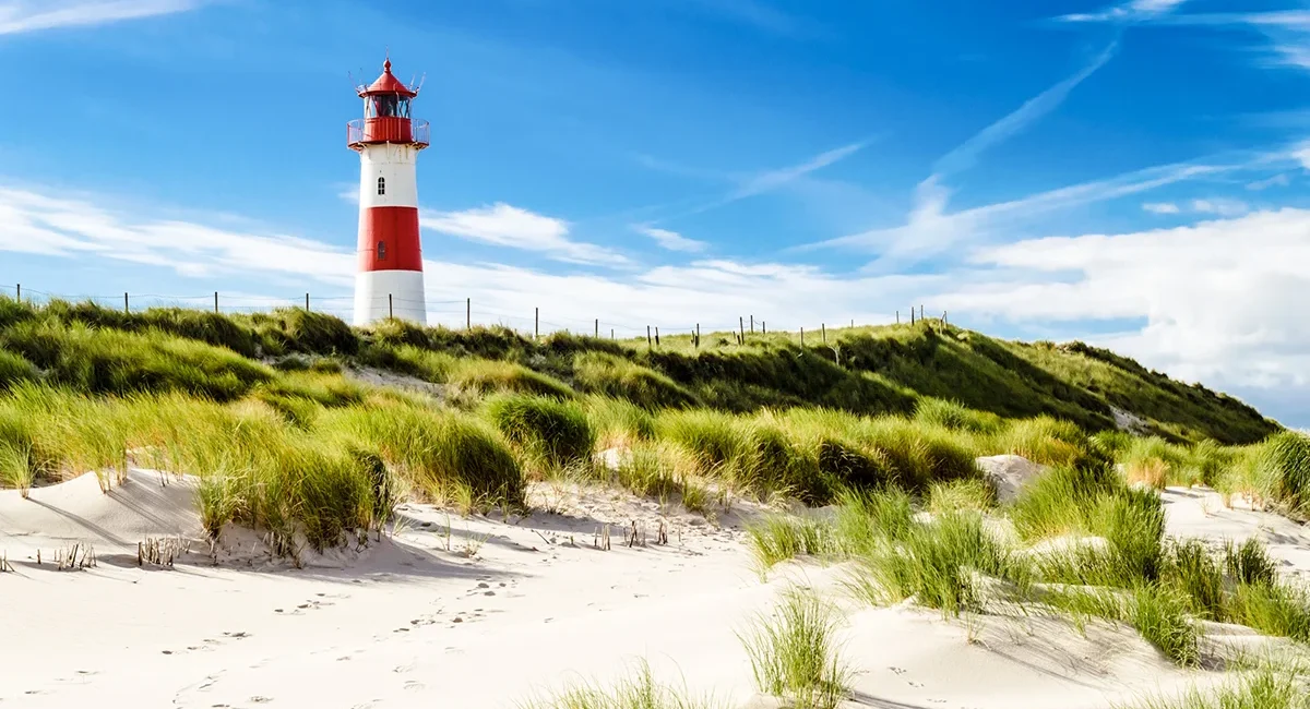 Leuchtturm List auf Sylt an der Nordseeküste in Schleswig-Holstein